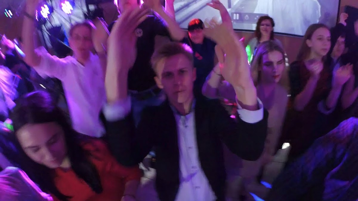 Видео