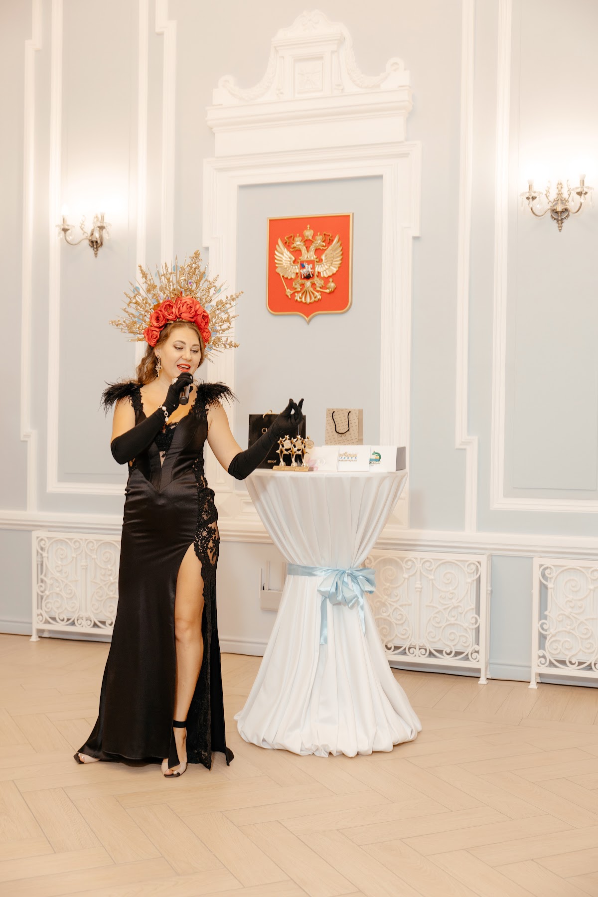 Встреча молодоженов