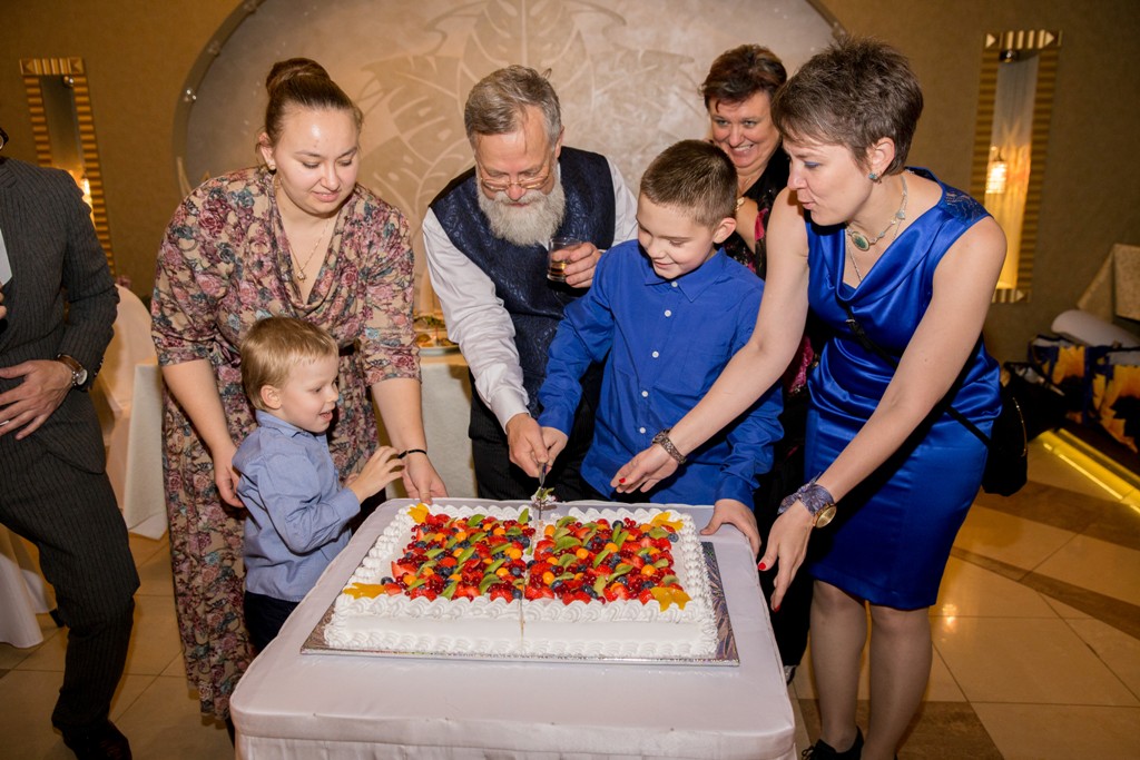 Кадр 100 из 107