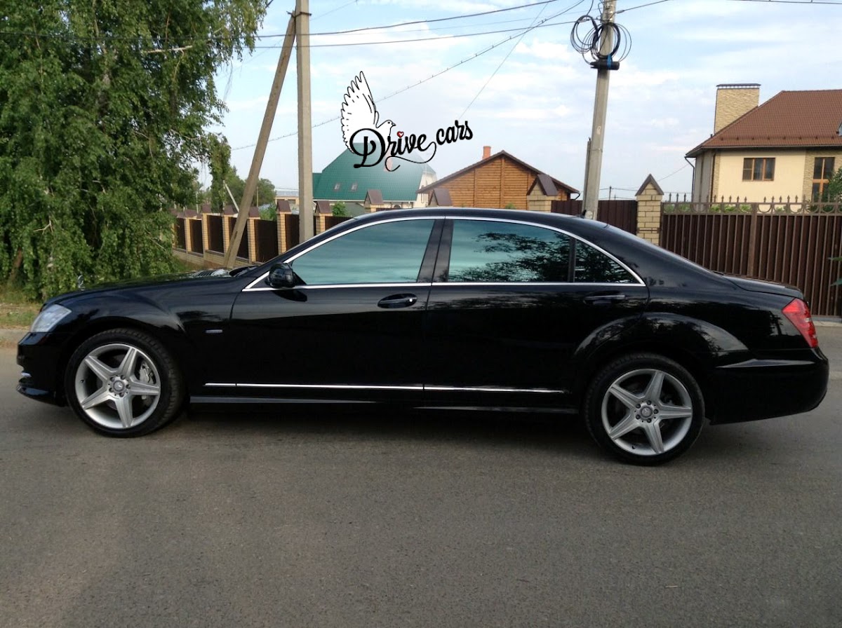 Mercedes-Benz S 221