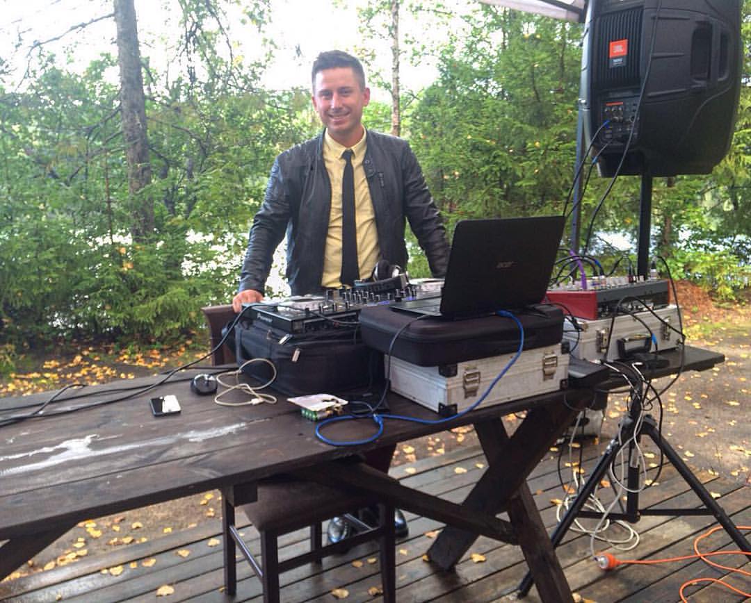 Dj Max