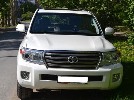 Toyota Land Cruiser 200