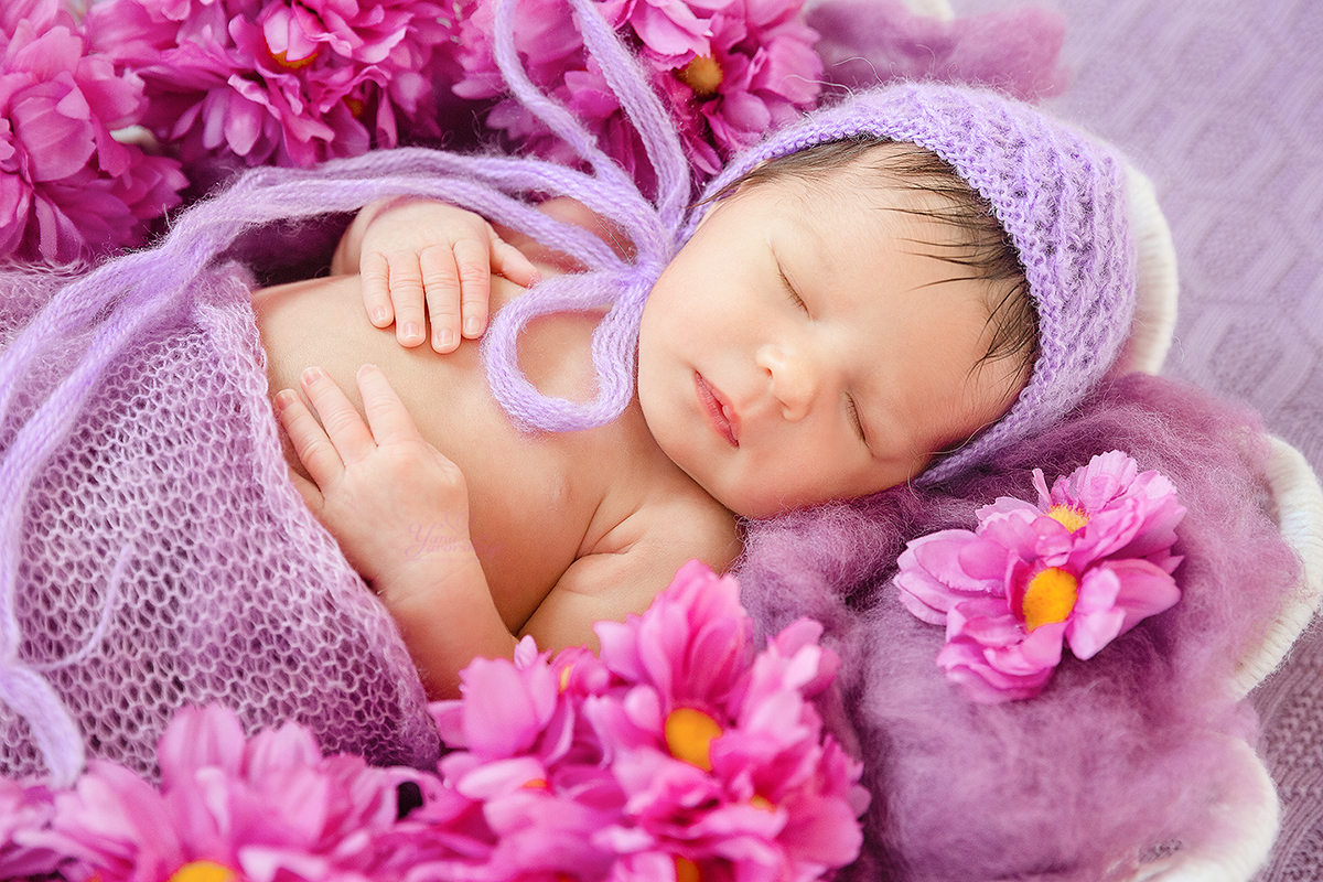 Newborn фотосессия новорожденных