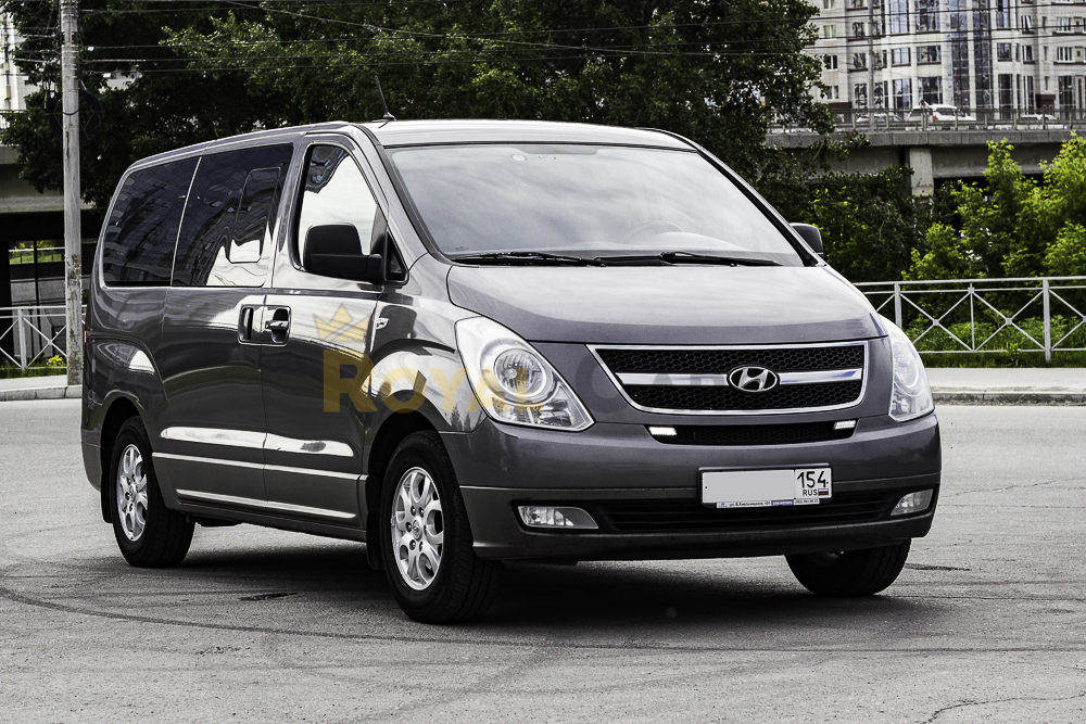 Hyundai H-1 Серый