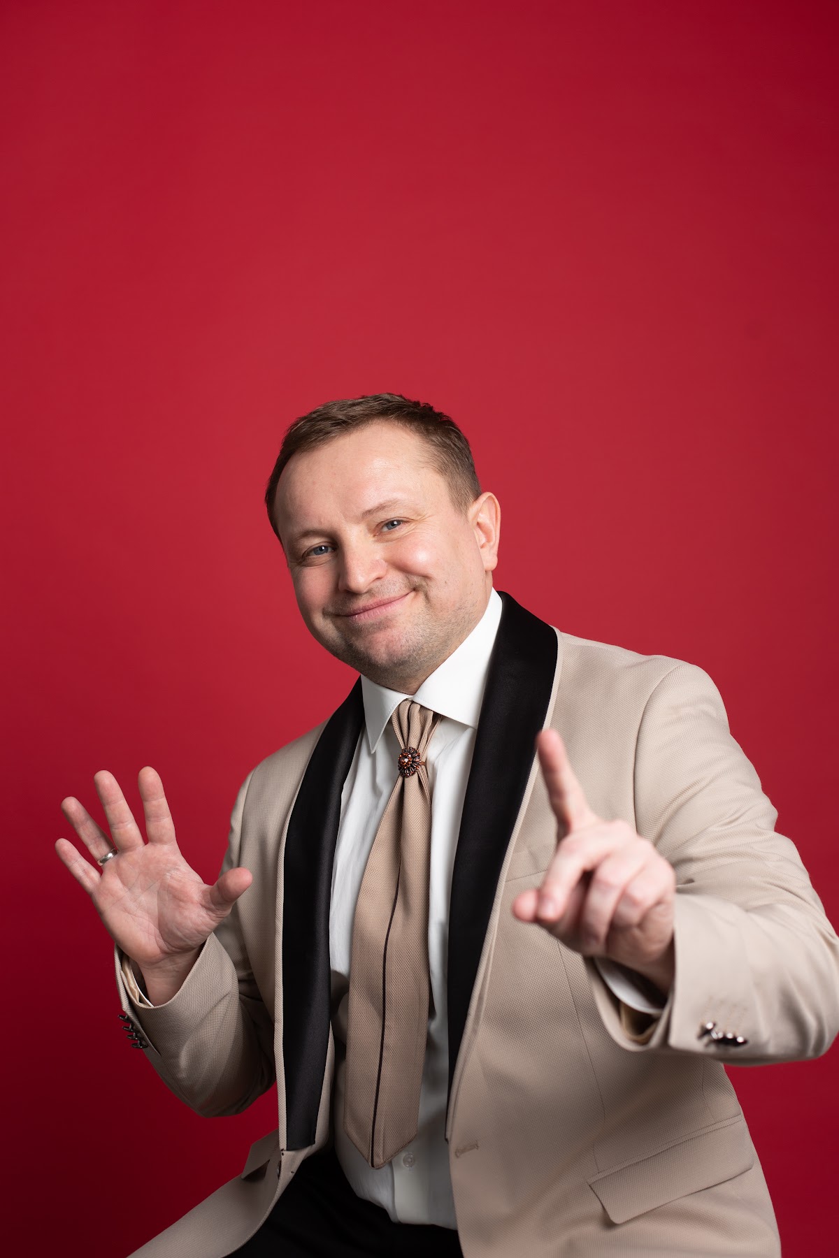 Максим Швед