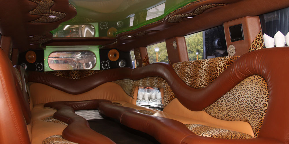 Hummer H2 — кадр 2 из 2