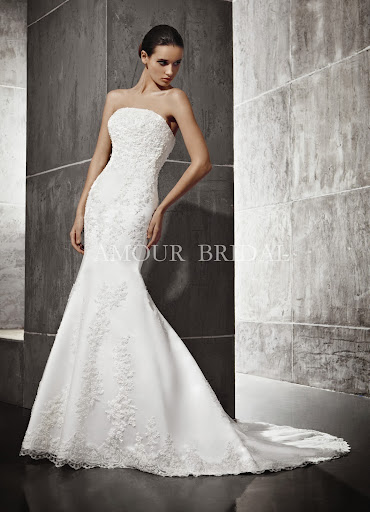Испанские cвадебные платья Amour Bridal 2013.