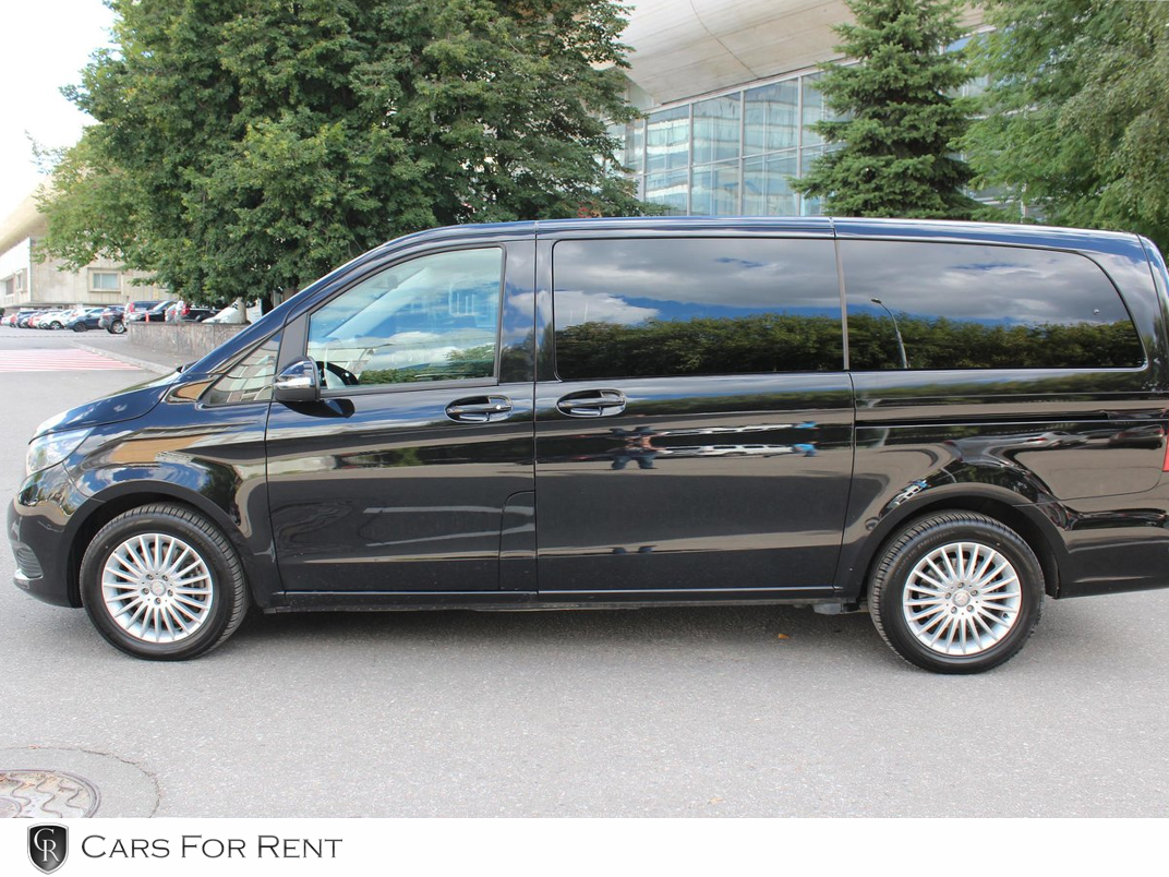 Mercedes Benz V-class — кадр 2 из 4