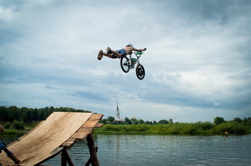 Fun Jumping Архив Шуя 2103 ведущий и организатор Евгений Строкин