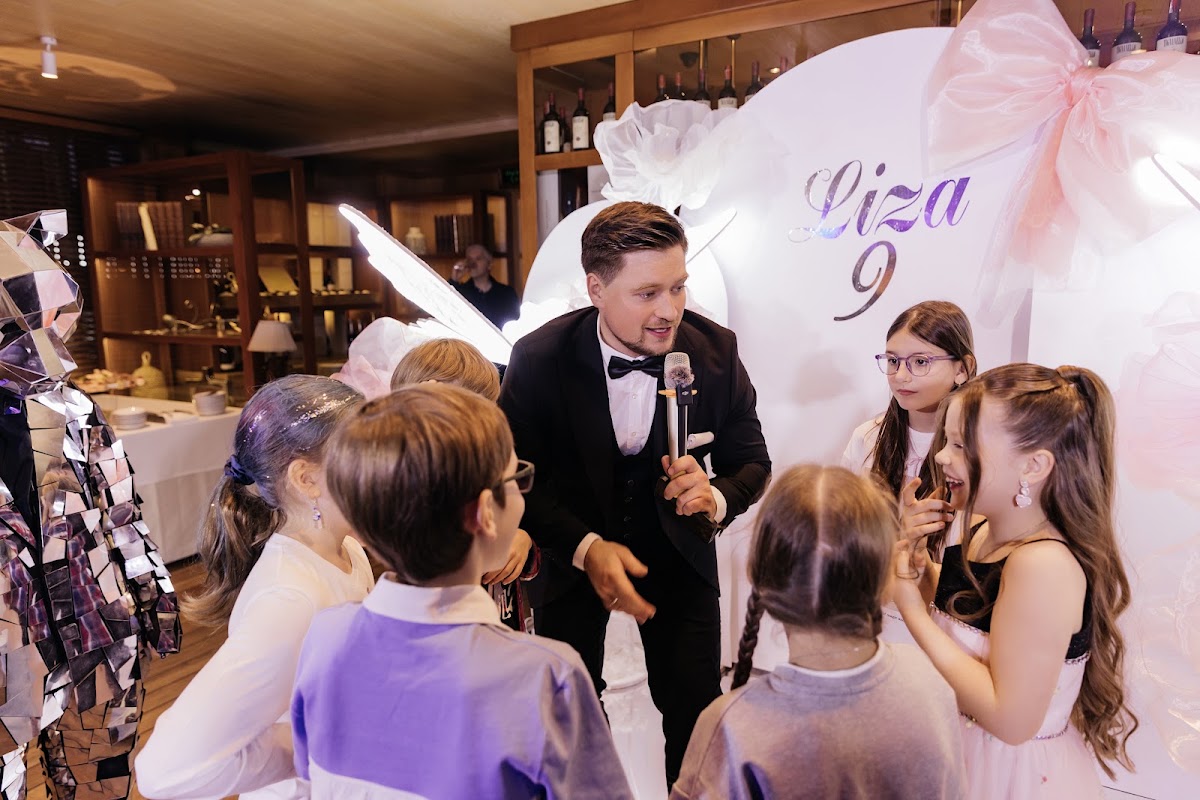 Лизе 9 лет