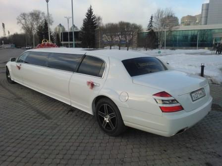 Mercedes-Benz 221 — кадр 4 из 6