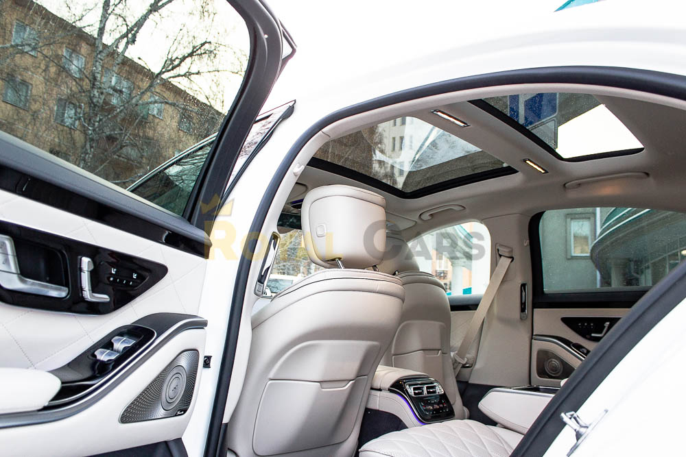 Mercedes-Benz S-class W223
