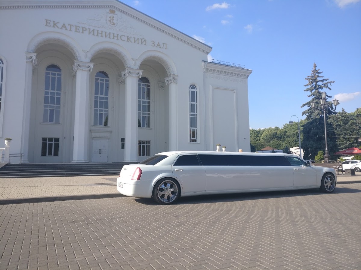 Крайслер 300С — кадр 2 из 9