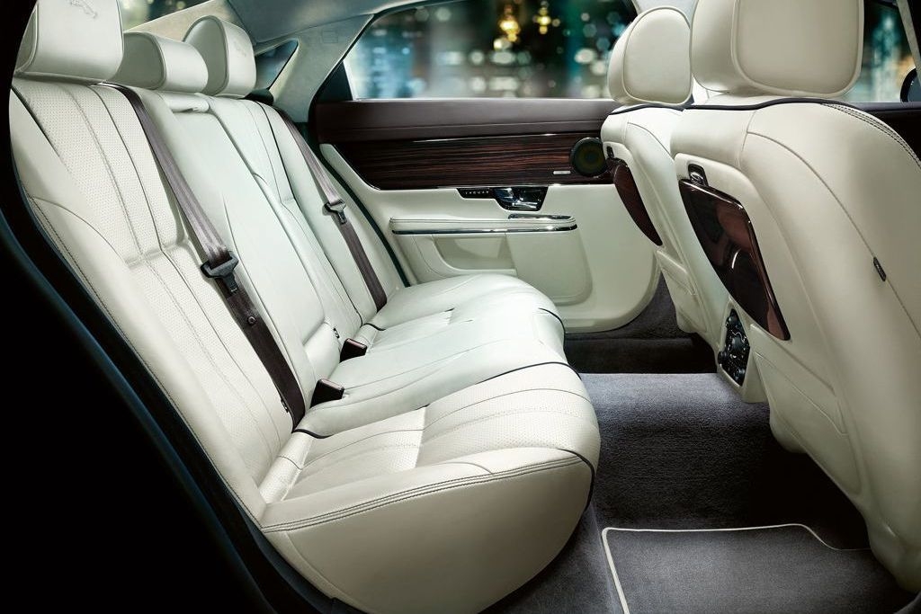 Jaguar XJ Sport
