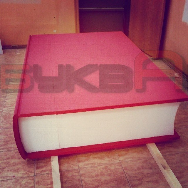 Кадр 160 из 200