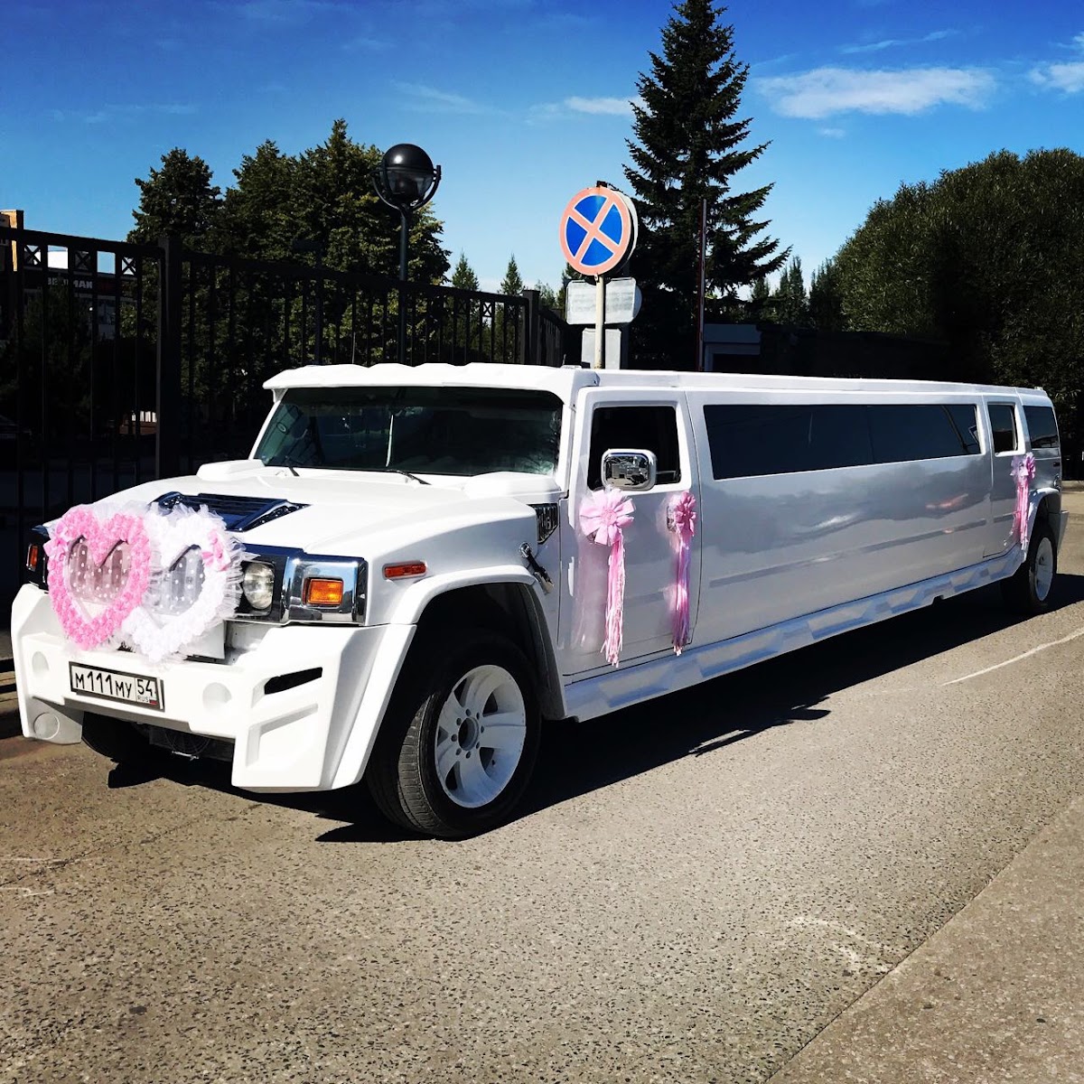 Hummer H2 LUX — кадр 2 из 5