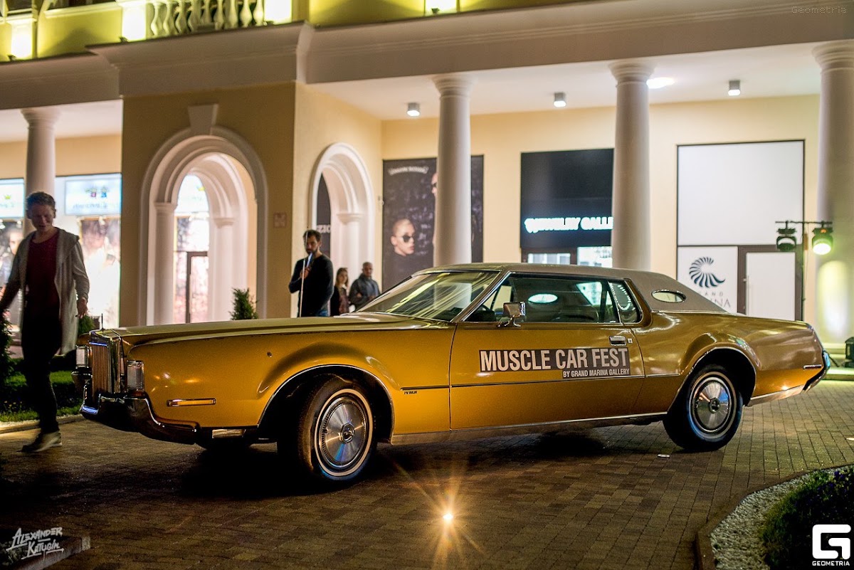 Lincoln Mark IV 1972