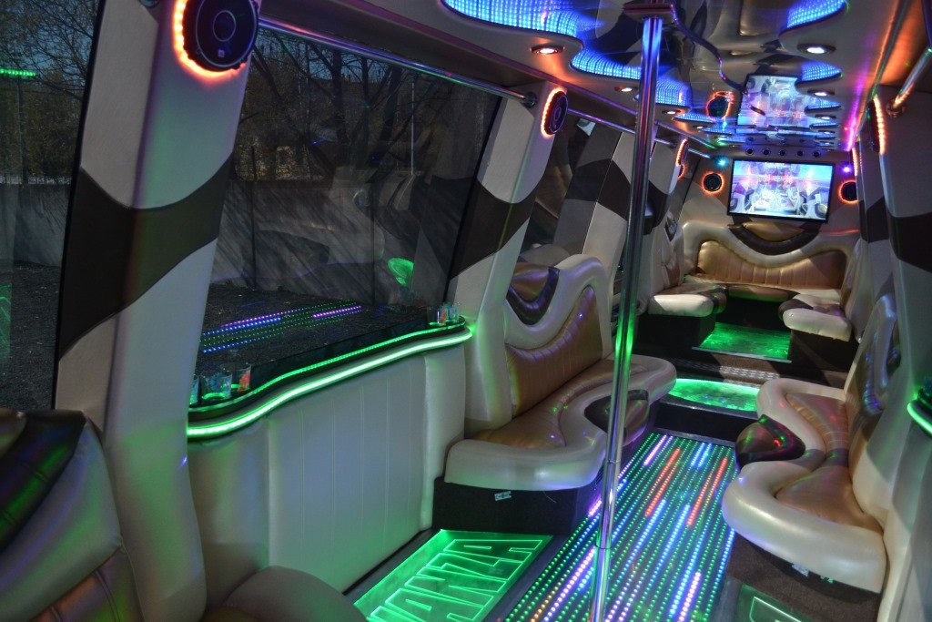 Hummer Bonanza