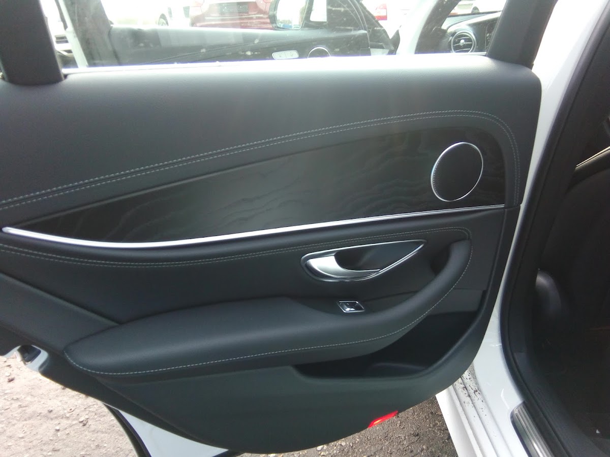 Мерседес W213