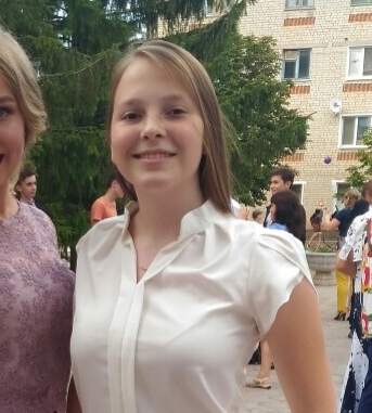 Настя Саенкова
