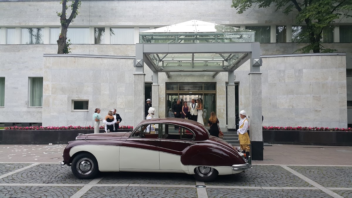 Jaguar MK9 — кадр 4 из 12