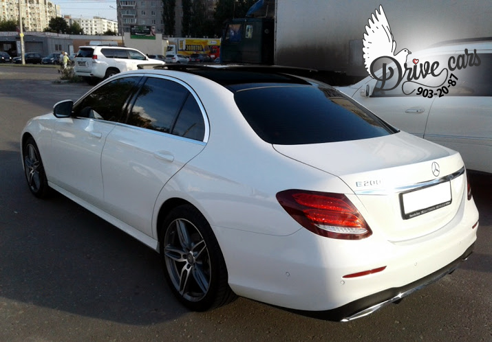 Mercedes E-213 — кадр 4 из 15