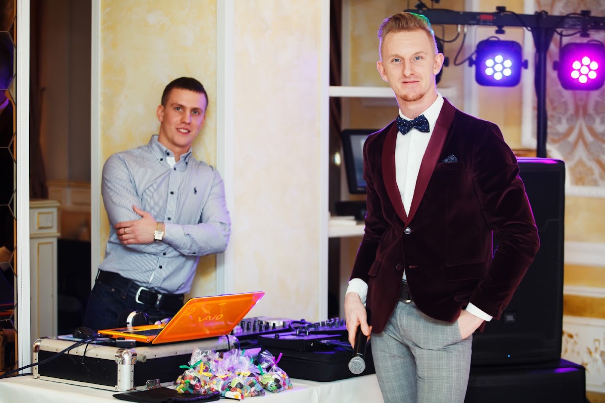 DJ Тони