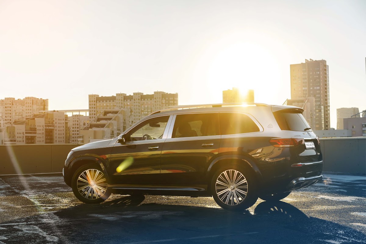 MERCEDES-MAYBACH GLS — кадр 2 из 4