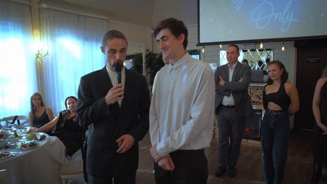 Видео