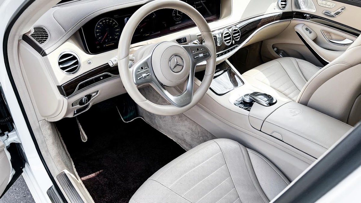 Maybach 560 AMG рестайлинг светлый салон
