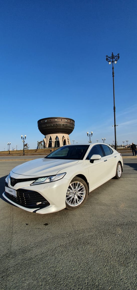 Toyota Camry 70