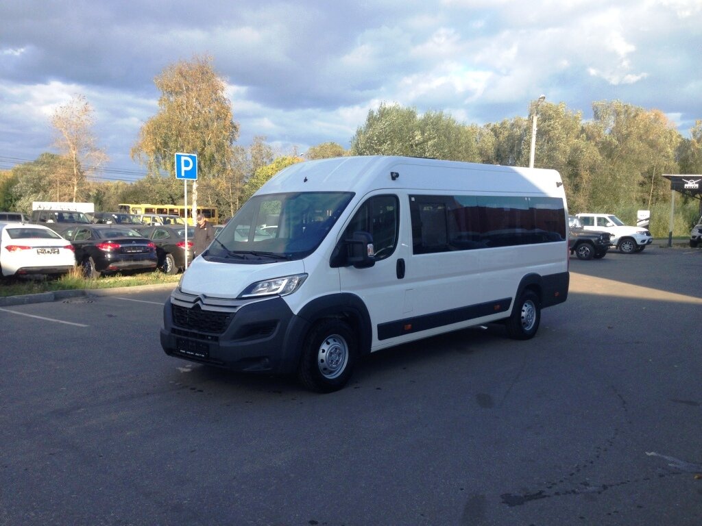 Citroen — кадр 2 из 4