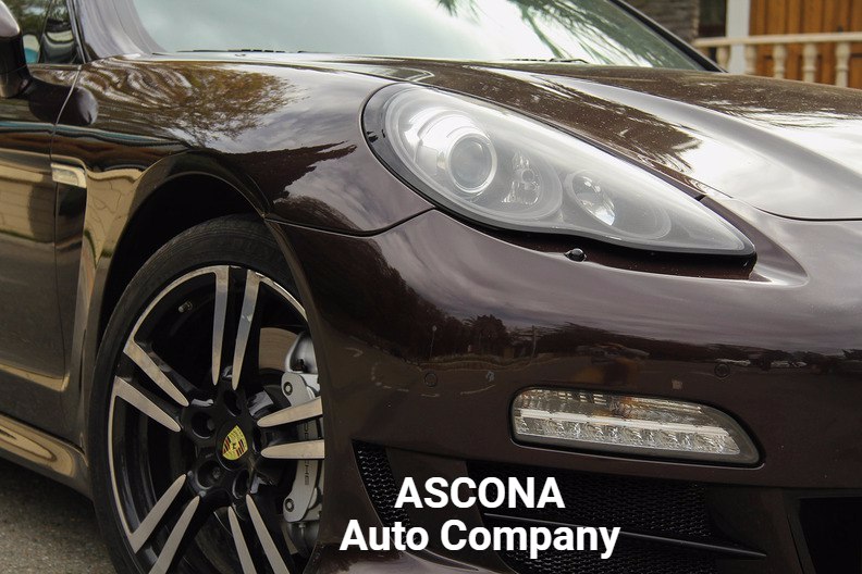 Porcshe panamera