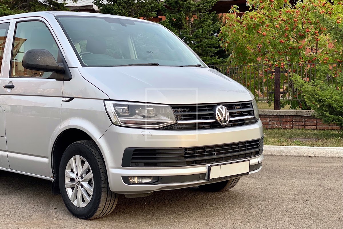 Минивэн Volkswagen Transporter