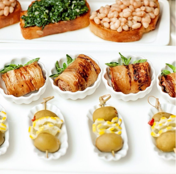 16 Tons Catering — кадр 2 из 20