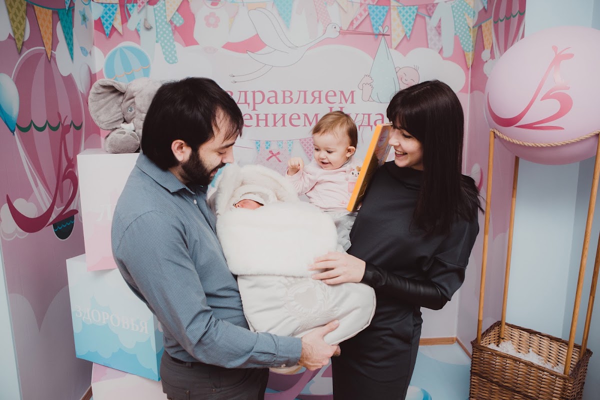 Портфолио: Выписка из роддома