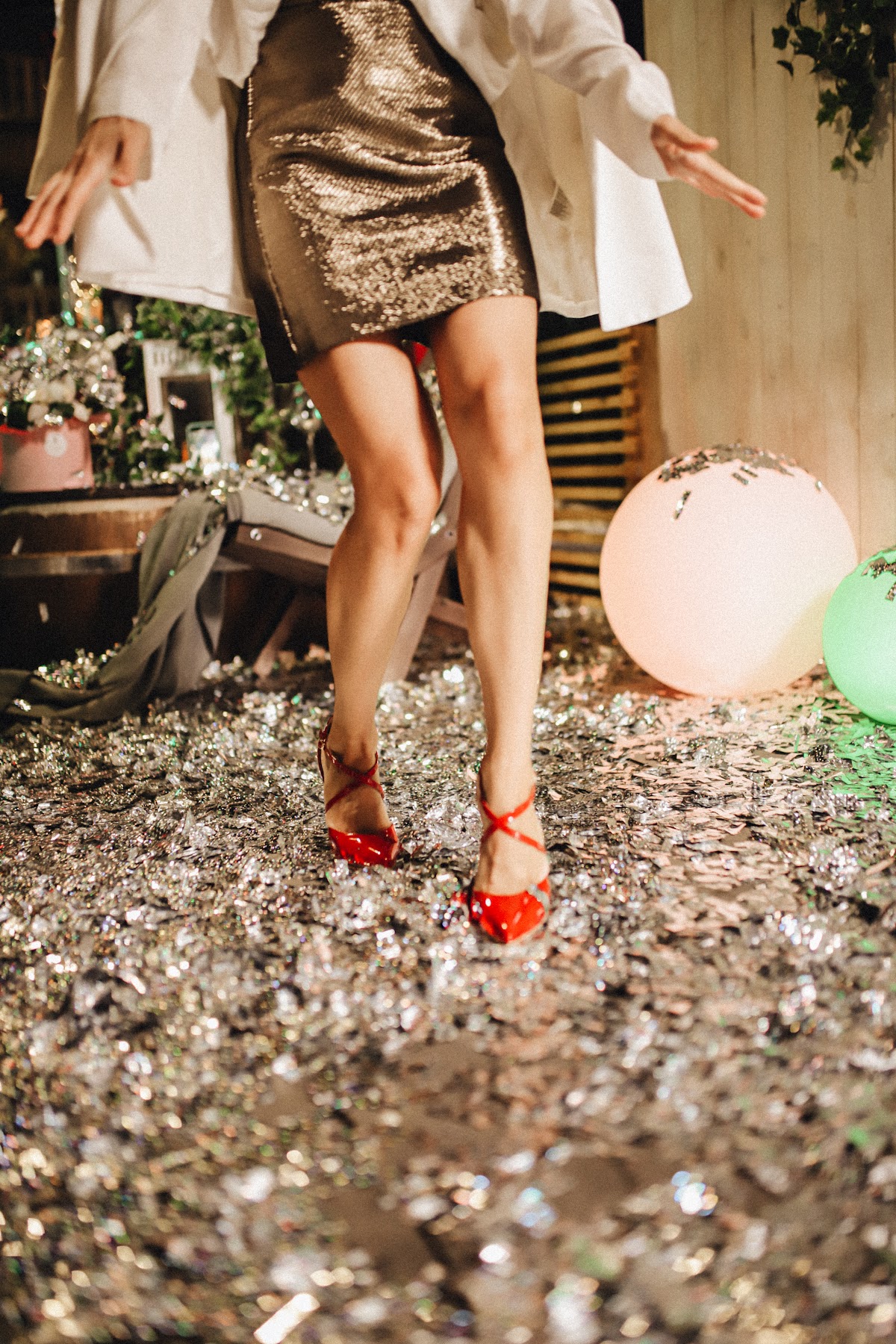 Бумажное шоу Party BOOM