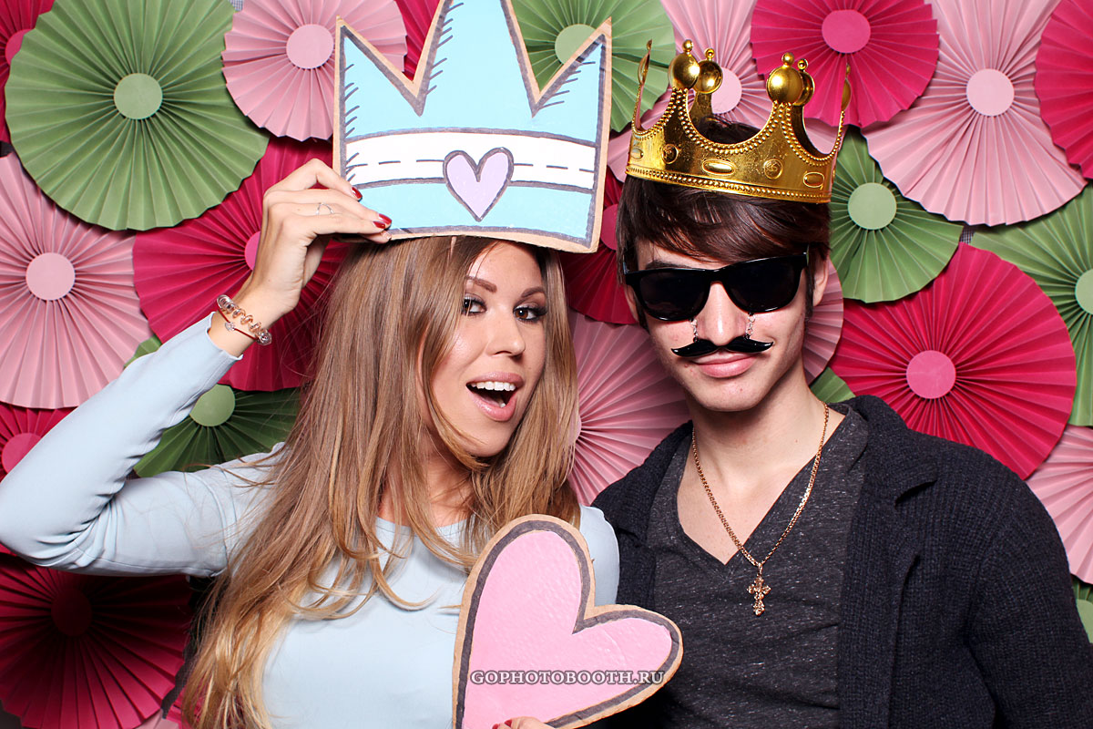 Знаменитости в фотобудке GoPhotoBooth