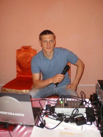 Антон Хлыстов
