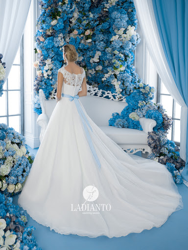 D-7015 Lucia