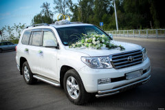 TOYOTA LAND CRUISER 200