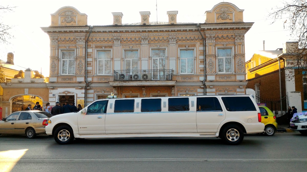 Линкольн Навигатор — кадр 5 из 16