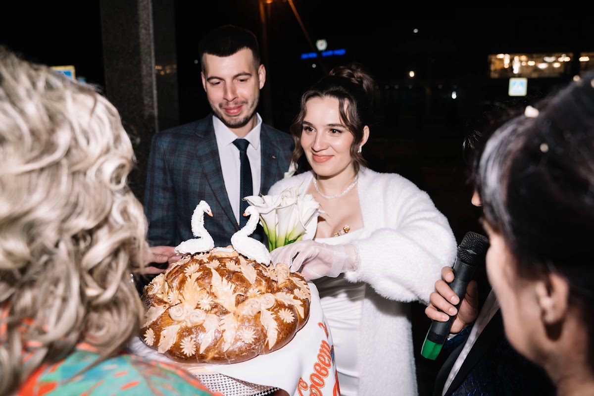 Максим и Анастасия