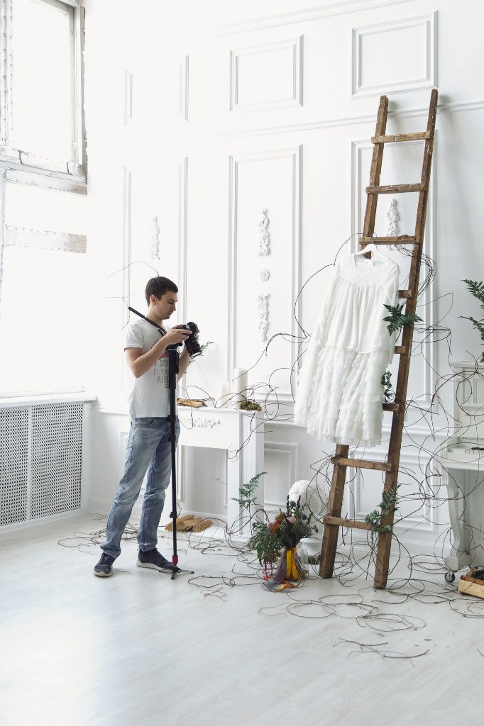 За кадром