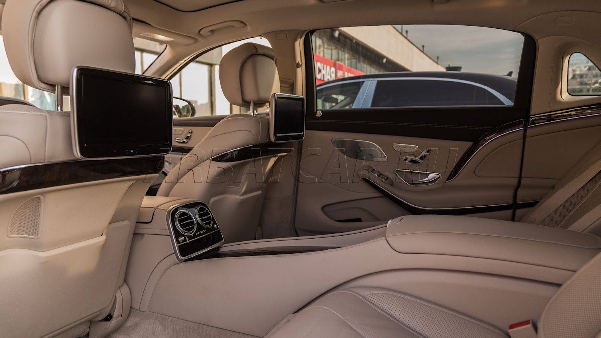 Mercedes Maybach белый