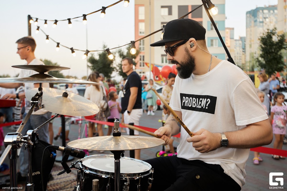 Кавер-группа Funkeys Music Band на открытии ресторана Самурай в Нижнем Новгороде
