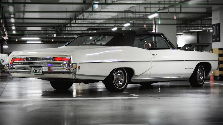 Pontiac Bonneville 1968 — кадр 2 из 5