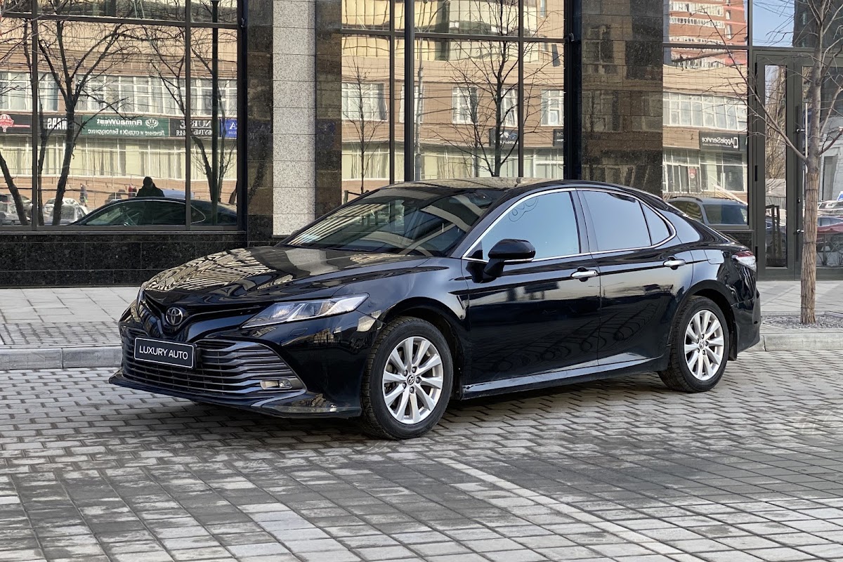 Toyota Camry 70