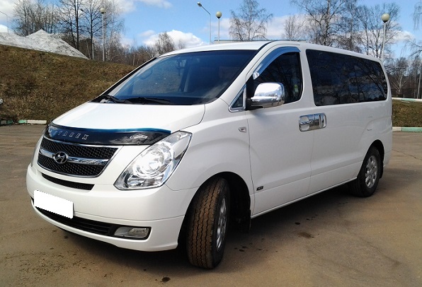 Hyundai Grand Starex белый с бежевым салоном — кадр 3 из 9