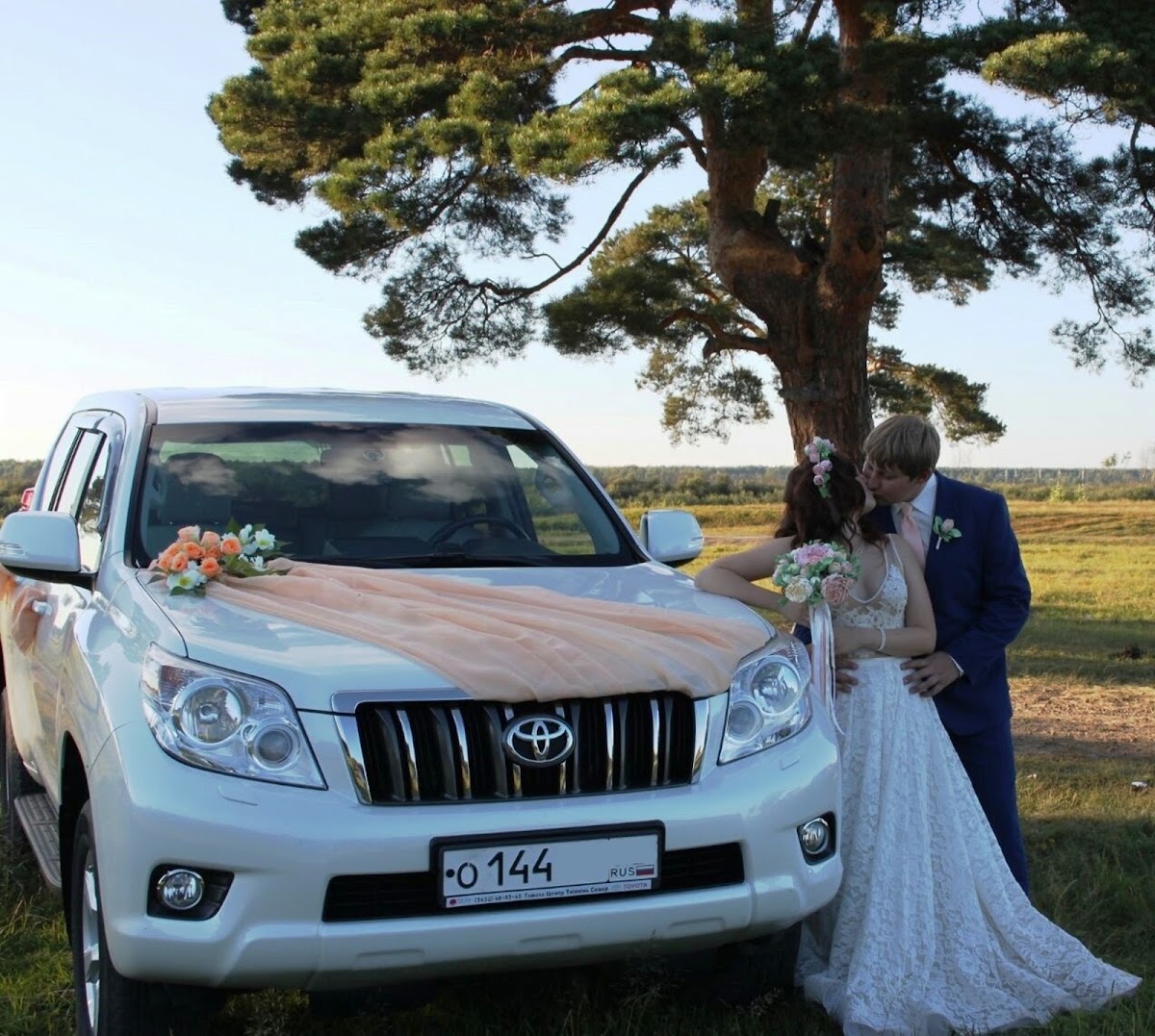 Тойота Land Cruiser 200